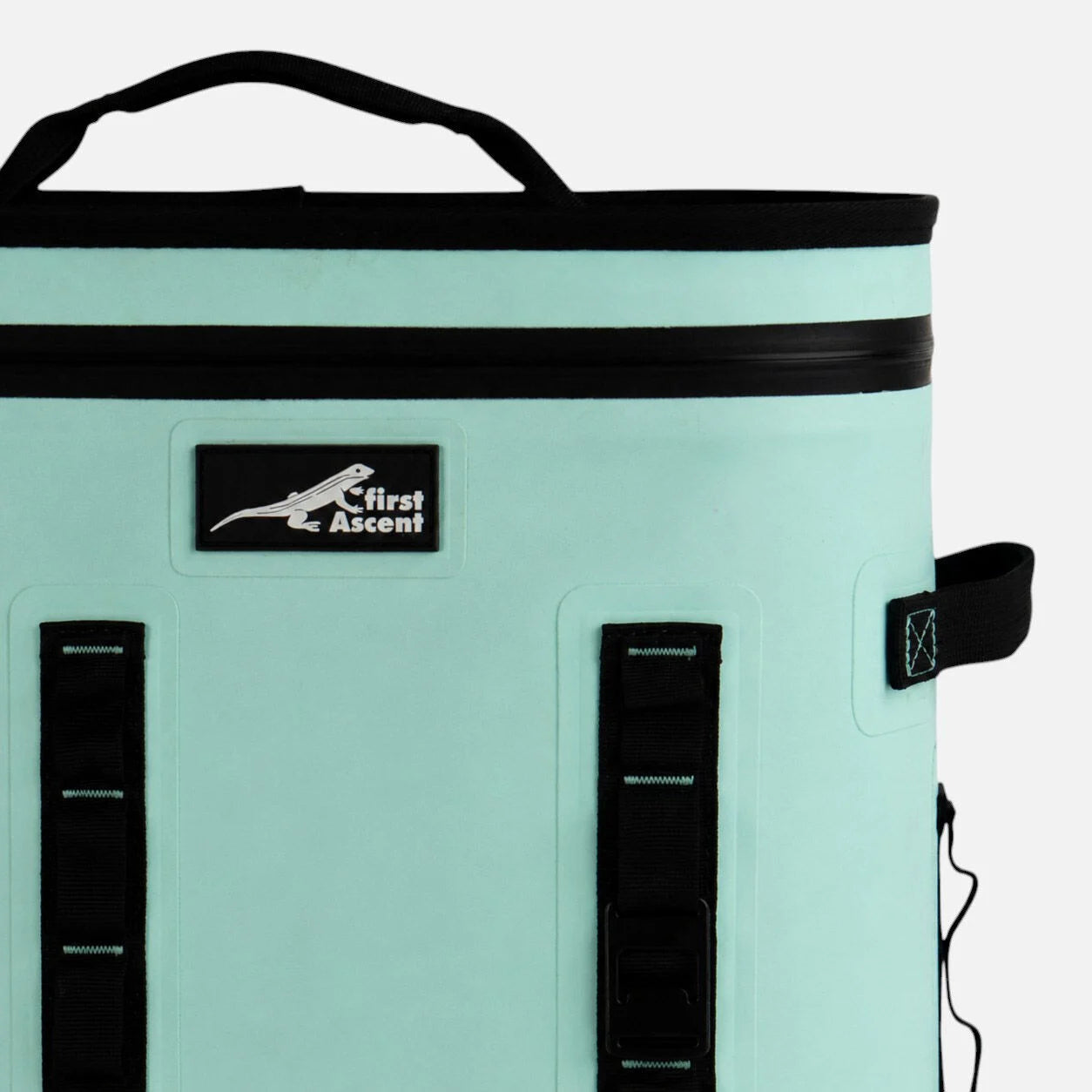 First AScent Glacier Cooler - 18L