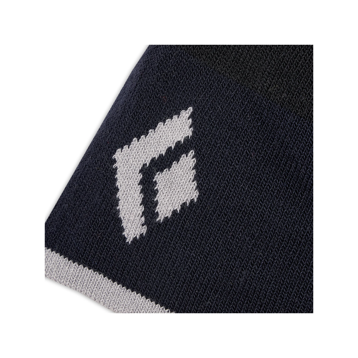Black Diamond Olympus Pom Beanie