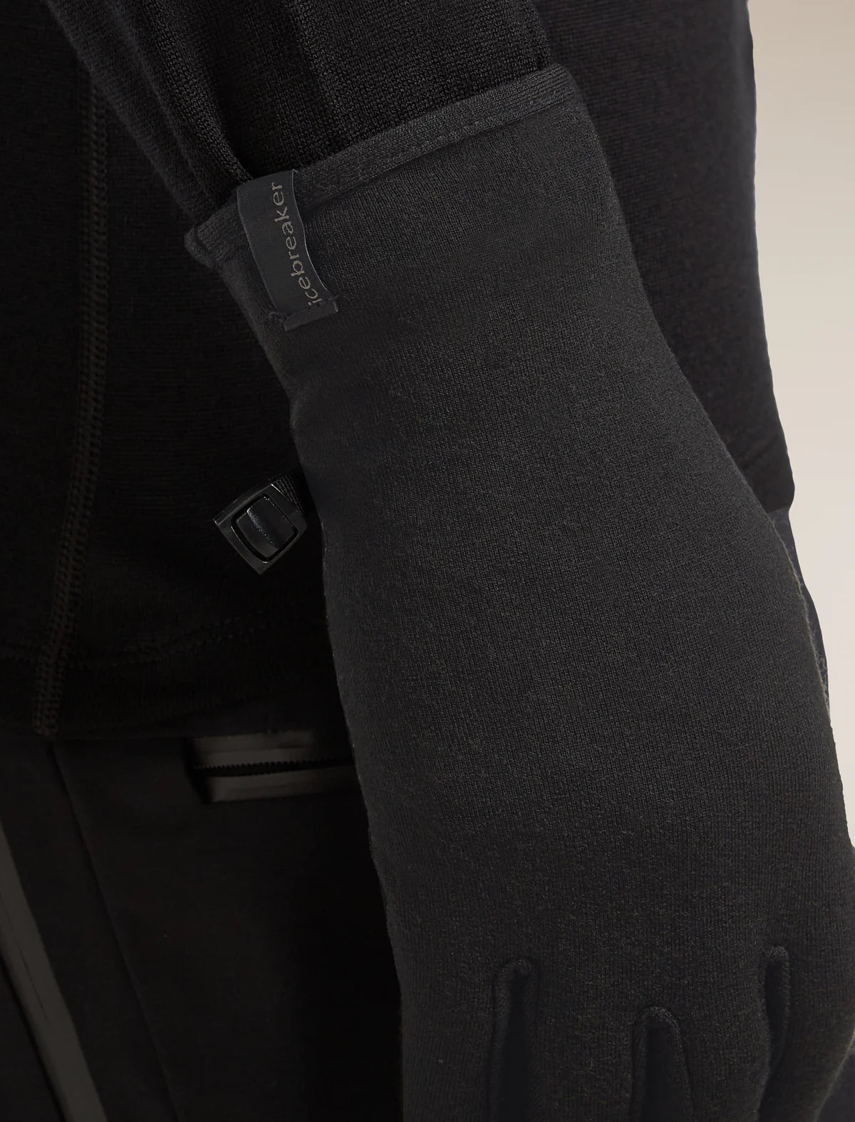 Icebreaker Quantum Glove