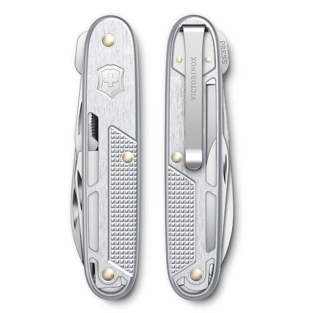 ニックウォーカー Love Bats Silver 41/50 Victorinox Synergy Alox - Drifters Adventure Centre