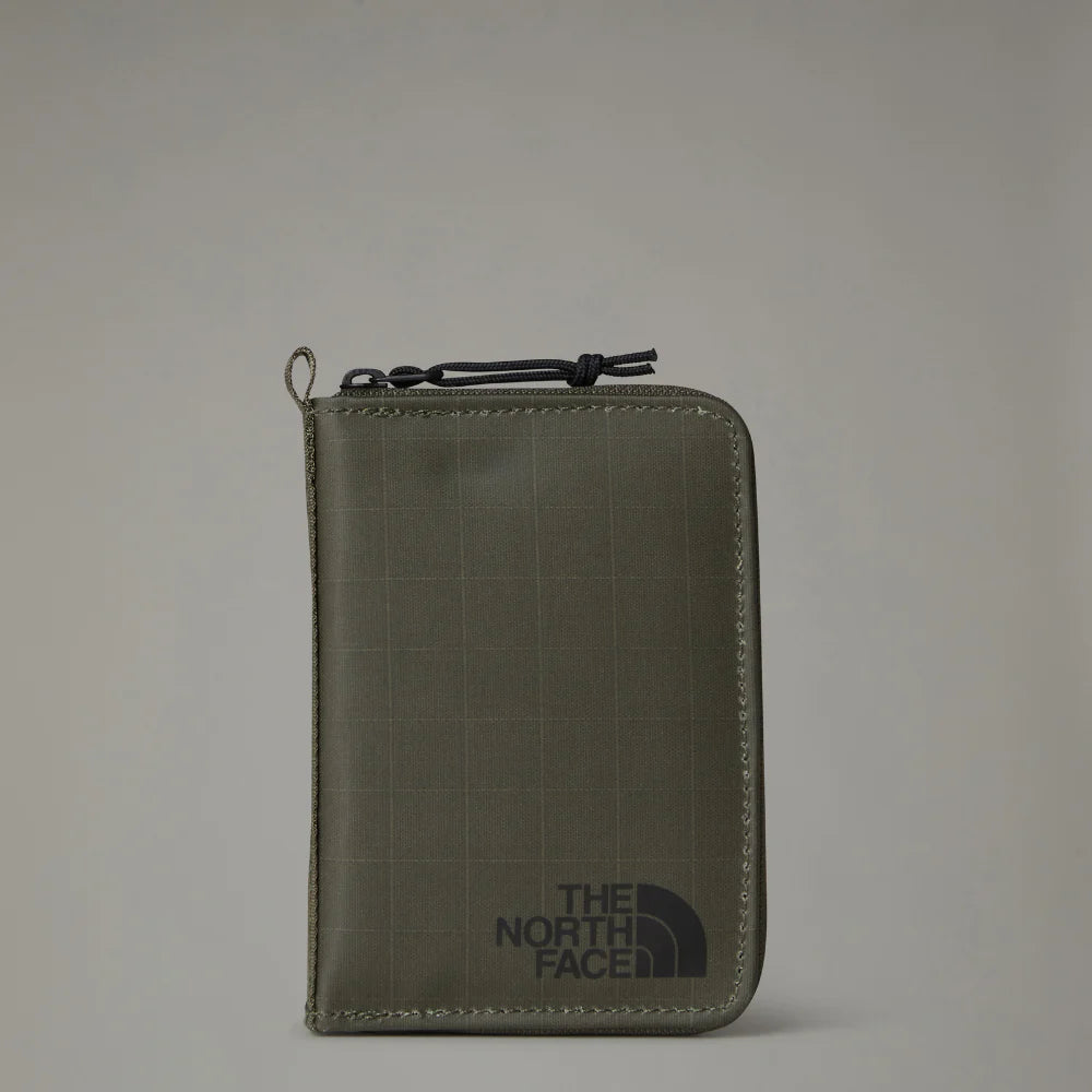 The North Face Base Camp Voyager Wallet