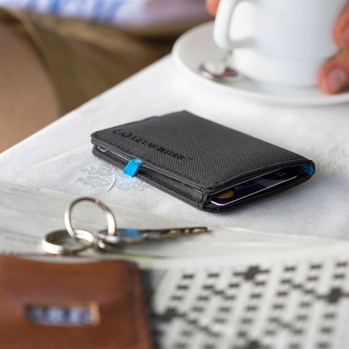 LifeVenture RFID Card Wallet